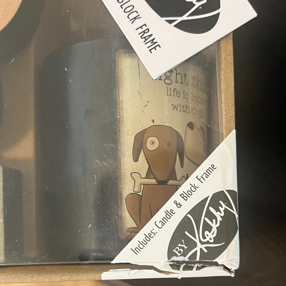 Dog Gift Set with Wigglebutts Design - Picture 2 of 4